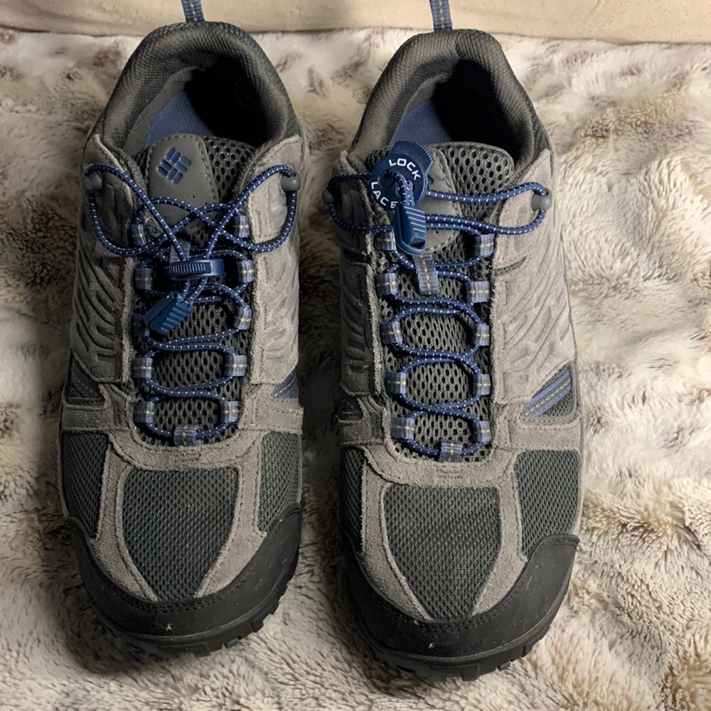 Columbia techlite trail shoes